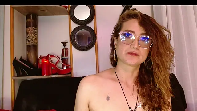 Snapshot of AdeleMourfg chatting on February 2025 08:11:02 AM AdeleMourfg online show from February 2025 08:11:02 AM