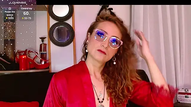 Snapshot of AdeleMourfg chatting on February 2025 02:52:01 AM AdeleMourfg online show from February 2025 02:52:01 AM