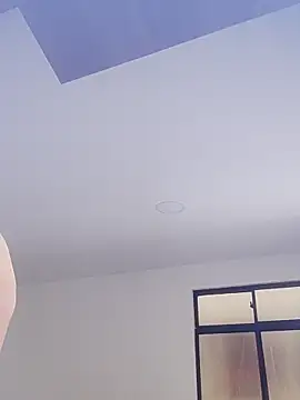 Snapshot of _Prinscarlet_ chatting on September 2025 03:45:01 PM Prinscarlet online show from September 2025 03:45:01 PM