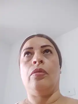 Snapshot of _Prinscarlet_ chatting on November 2025 06:42:02 PM Prinscarlet online show from November 2025 06:42:02 PM