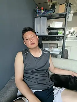 Snapshot of tuki_fu chatting on July 2026 04:48:01 AM tuki fu online show from July 2026 04:48:01 AM