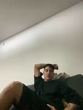 LCarreraa online show from February 2025 07:26:01 AM