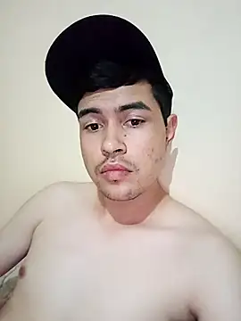 Elegante198 online show from May 2026 10:44:02 PM