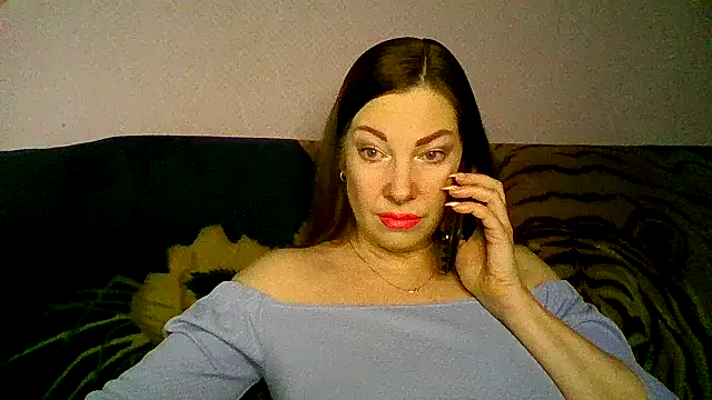 Snapshot of maritanna chatting on December 2024 05:51:01 AM maritanna online show from December 2024 05:51:01 AM