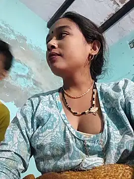 Snapshot of Surajpuja79 chatting on November 2025 03:18:02 AM Surajpuja79 online show from November 2025 03:18:02 AM