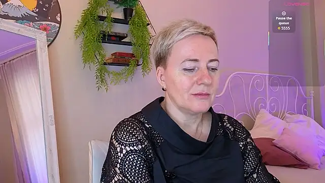 Nika Smit online show from March 2026 08:21:01 AM