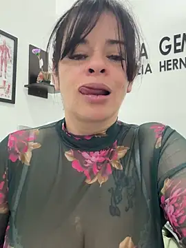 Snapshot of NATHALIA-28_ chatting on June 2026 01:37:01 PM NATHALIA-28 online show from June 2026 01:37:01 PM
