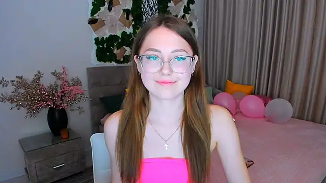 SereneFlame online show from March 2025 07:21:02 AM