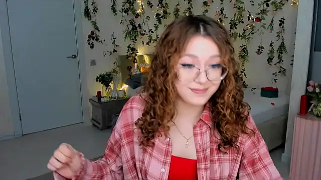 SereneFlame online show from March 2026 04:07:02 PM