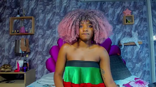 Snapshot of EMMAPARISS chatting on February 2026 11:59:01 AM EMMAPARISS online show from February 2026 11:59:01 AM