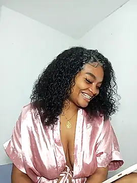 gianna smith online show from April 2026 04:37:02 AM