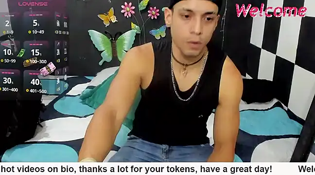 MikeRose94 online show from March 2025 04:32:01 PM