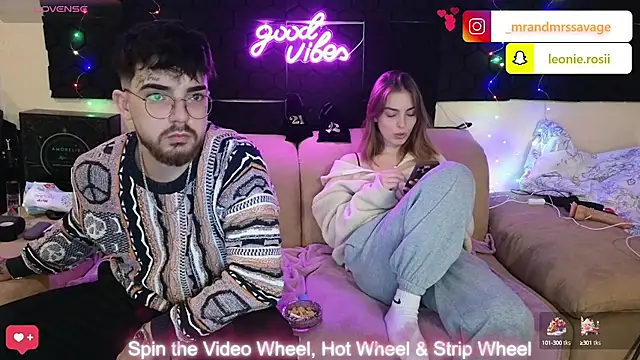 Snapshot of MrAndMrsSavage chatting on December 2024 05:32:01 PM MrAndMrsSavage online show from December 2024 05:32:01 PM