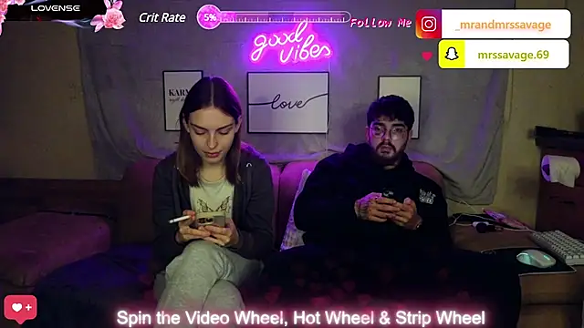 Snapshot of MrAndMrsSavage chatting on January 2025 03:36:02 PM MrAndMrsSavage online show from January 2025 03:36:02 PM