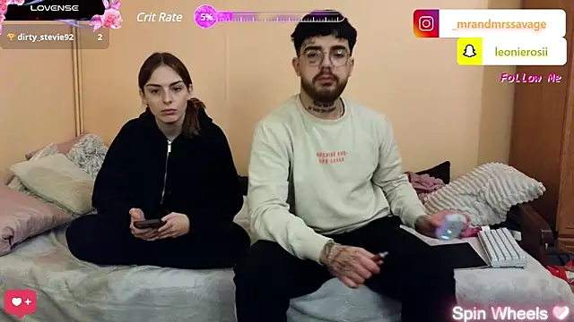 Snapshot of MrAndMrsSavage chatting on February 2025 11:17:01 PM MrAndMrsSavage online show from February 2025 11:17:01 PM