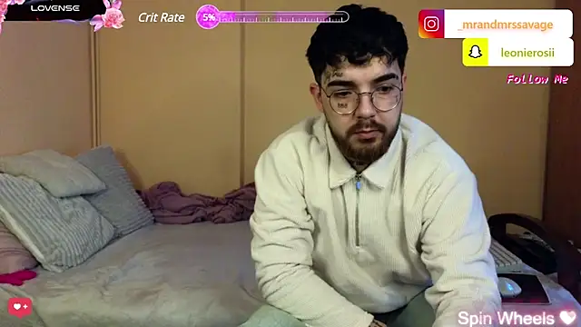 Snapshot of MrAndMrsSavage chatting on February 2025 02:26:01 PM MrAndMrsSavage online show from February 2025 02:26:01 PM