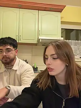 Snapshot of MrAndMrsSavage chatting on February 2025 09:17:02 PM MrAndMrsSavage online show from February 2025 09:17:02 PM