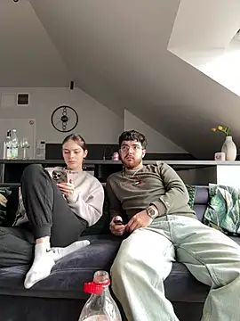 Snapshot of MrAndMrsSavage chatting on March 2025 08:42:02 AM MrAndMrsSavage online show from March 2025 08:42:02 AM