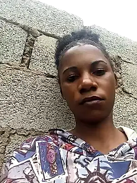 Yourlittlegirl19 online show from December 2024 01:28:01 PM