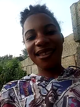Yourlittlegirl19 online show from December 2024 03:58:02 AM
