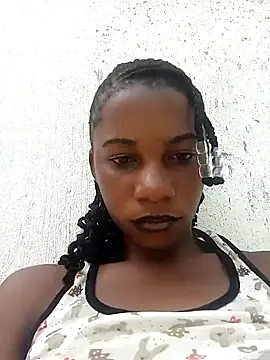 Yourlittlegirl19 online show from December 2024 10:23:02 AM