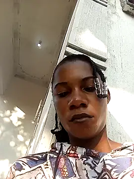 Yourlittlegirl19 online show from December 2024 05:04:02 AM
