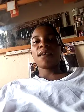 Yourlittlegirl19 online show from January 2025 05:48:01 AM