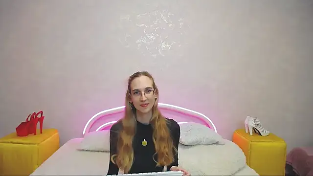 KlaryBrait online show from January 2025 09:35:01 AM