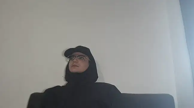 creamyadvisor01 online show from January 2025 01:46:01 PM