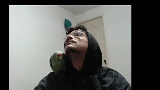 creamyadvisor01 online show from March 2025 12:52:01 PM