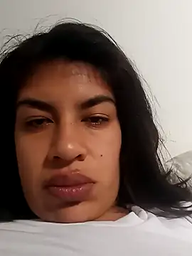 Snapshot of Anamaria-24 chatting on March 2026 01:06:01 PM Anamaria-24 online show from March 2026 01:06:01 PM