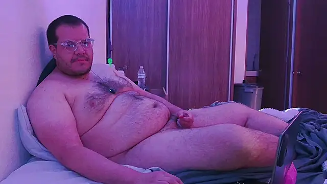 Snapshot of bearcloudcomputa chatting on November 2025 08:02:02 AM bearcloudcomputa online show from November 2025 08:02:02 AM