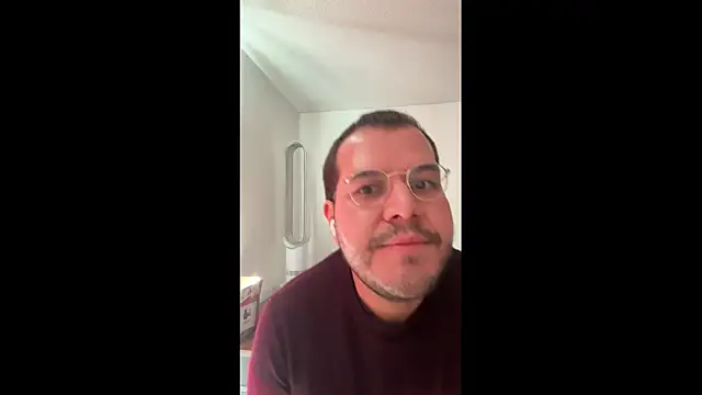 Snapshot of bearcloudcomputa chatting on January 2026 05:07:02 PM bearcloudcomputa online show from January 2026 05:07:02 PM