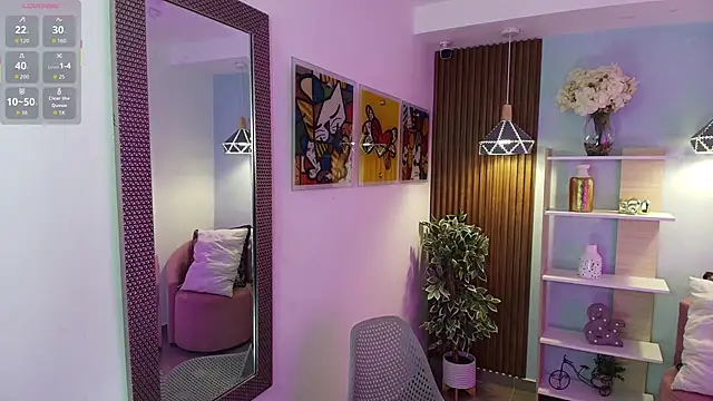 Dalila Sky online show from November 2025 06:06:02 PM