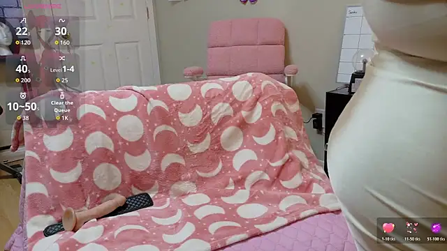 Luna1984 online show from March 2026 08:26:01 PM