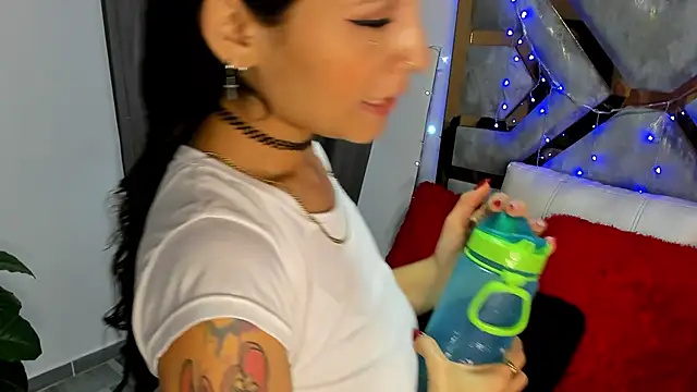 Snapshot of BRITHANY_SPARK chatting on January 2025 07:34:01 PM BRITHANY SPARK online show from January 2025 07:34:01 PM