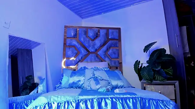 Snapshot of BRITHANY_SPARK chatting on January 2025 07:21:01 PM BRITHANY SPARK online show from January 2025 07:21:01 PM