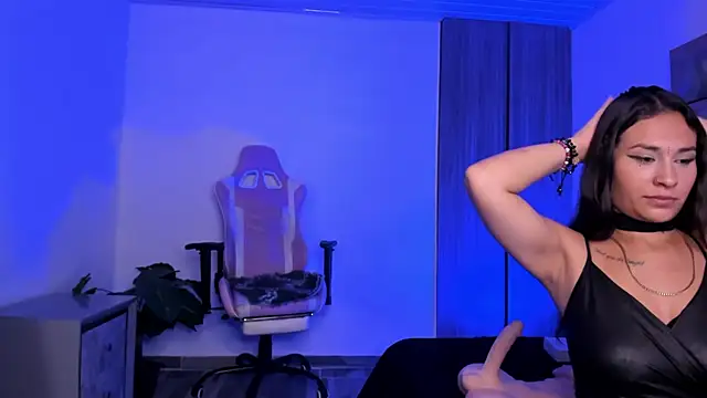 Snapshot of BRITHANY_SPARK chatting on February 2025 07:38:02 PM BRITHANY SPARK online show from February 2025 07:38:02 PM