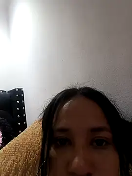 Snapshot of devi_black13_ chatting on January 2025 02:06:02 AM devi black13 online show from January 2025 02:06:02 AM