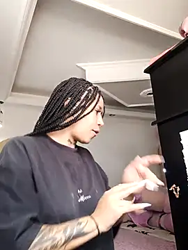 Snapshot of devi_black13_ chatting on February 2026 05:03:02 PM devi black13 online show from February 2026 05:03:02 PM