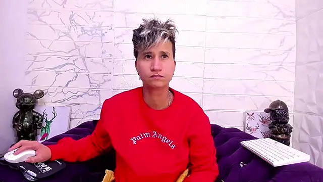 Snapshot of Im_Milan_Rs chatting on February 2025 07:26:01 AM Im Milan Rs online show from February 2025 07:26:01 AM