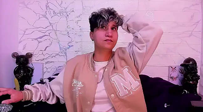 Snapshot of Im_Milan_Rs chatting on March 2025 07:14:01 AM Im Milan Rs online show from March 2025 07:14:01 AM