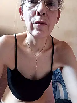 NanitaFun online show from April 2026 04:34:01 PM