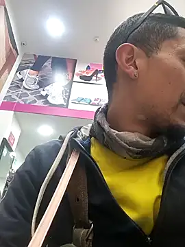 Snapshot of jeremiabello chatting on December 2024 08:36:02 PM jeremiabello online show from December 2024 08:36:02 PM