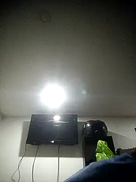 Snapshot of jeremiabello chatting on September 2025 06:04:02 AM jeremiabello online show from September 2025 06:04:02 AM