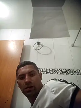 Snapshot of jeremiabello chatting on February 2026 12:41:01 AM jeremiabello online show from February 2026 12:41:01 AM