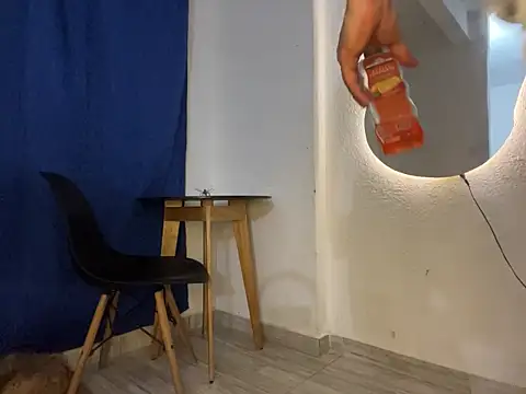 Snapshot of Bodyxx23 chatting on January 2026 03:12:02 AM Bodyxx23 online show from January 2026 03:12:02 AM