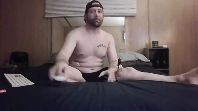 Edward LongCock online show from May 2026 03:22:01 AM