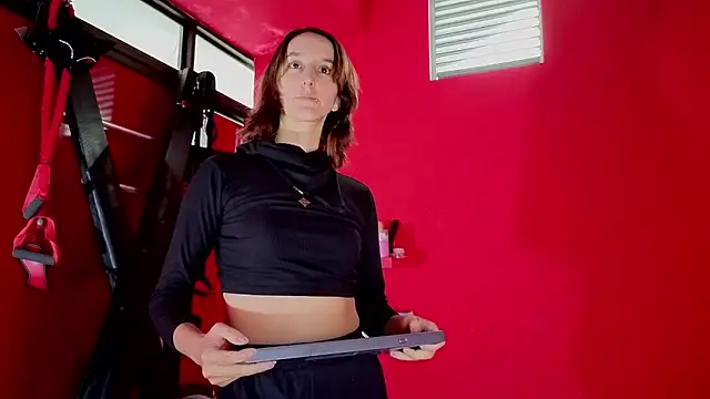 Ambar Roux  online show from May 2026 12:02:01 PM