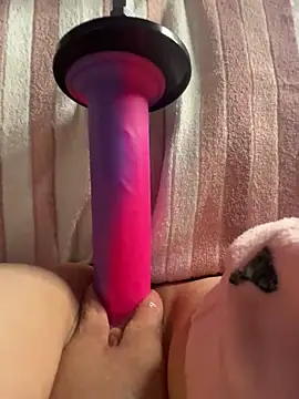 Snapshot of luisa1 chatting on November 2025 07:58:01 PM luisa1 online show from November 2025 07:58:01 PM